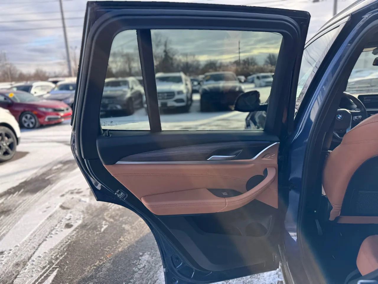 Used 2021 BMW X3 xDrive30e w/ Convenience Package image 16