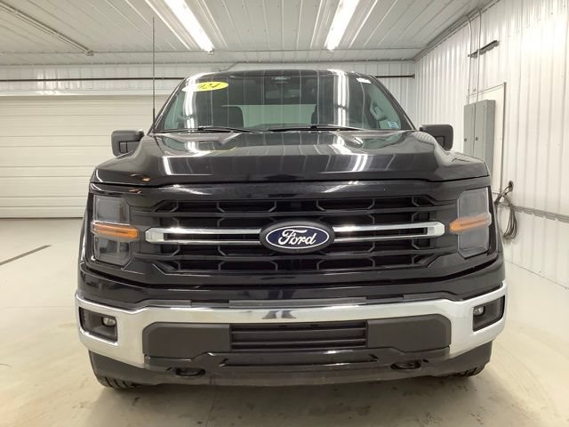 Used 2024 Ford F150 XLT AWD/4WD image 2