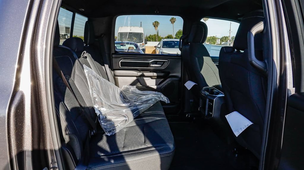 New 2026 RAM 1500 Big Horn AWD/4WD image 19