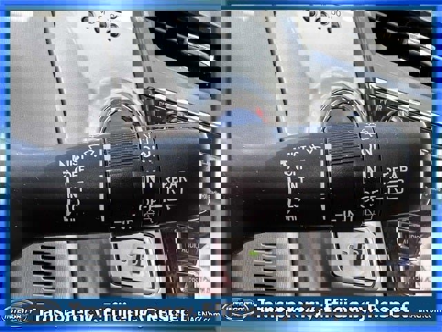 Used 2017 Toyota Prius V Four image 29