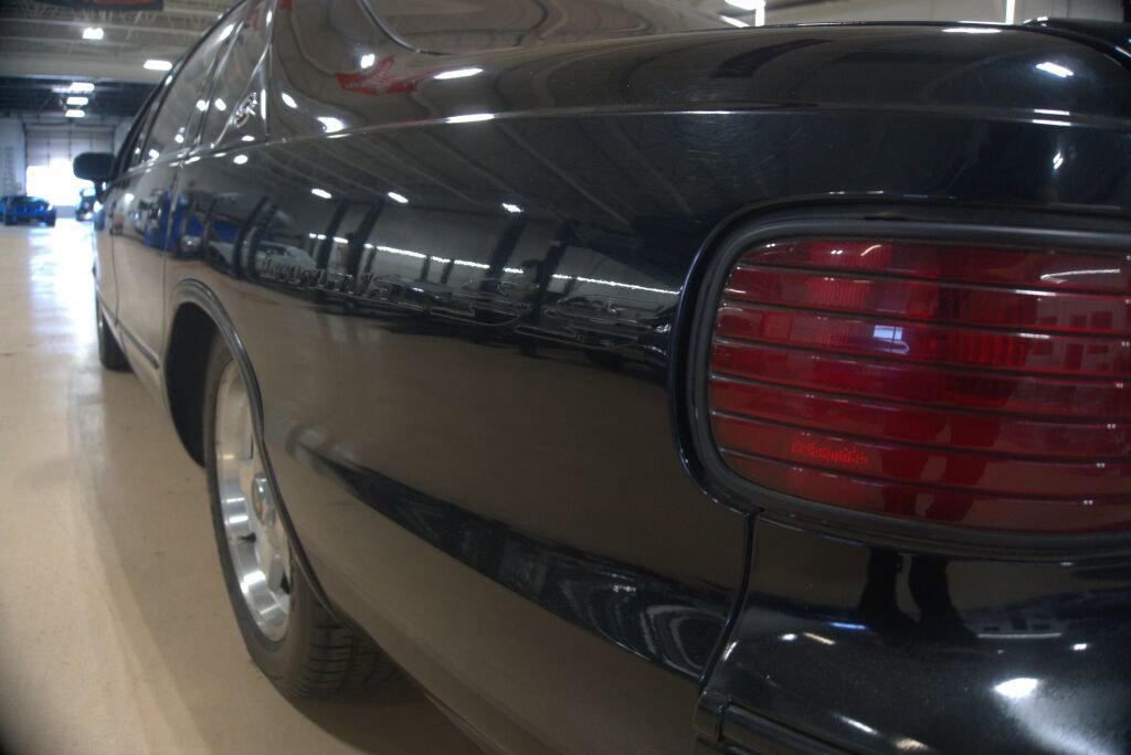 Used 1994 Chevrolet Impala SS image 20