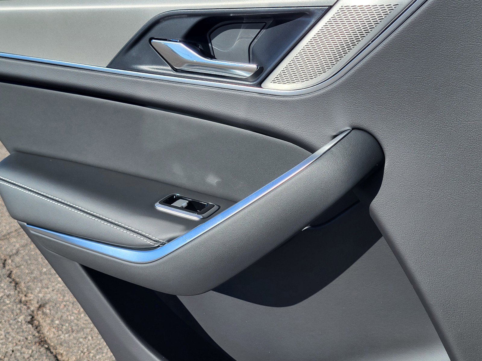 New 2025 Jaguar F-PACE R-Dynamic S image 19