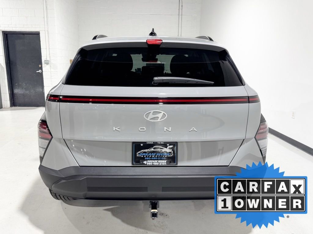 Used 2025 Hyundai Kona SEL image 8