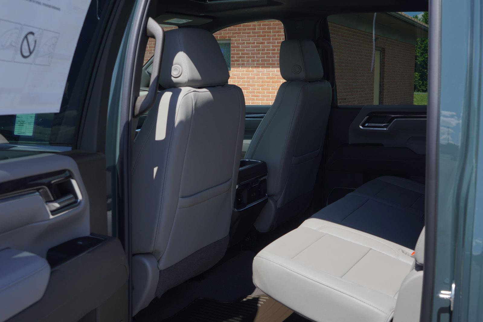 New 2025 Chevrolet Silverado 2500 LTZ w/ LTZ Premium Package image 27