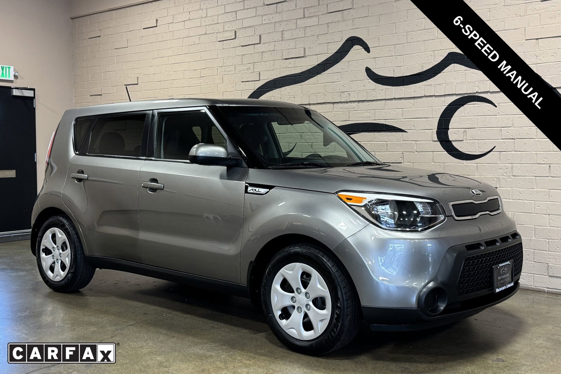 Used 2015 Kia Soul FWD image 1