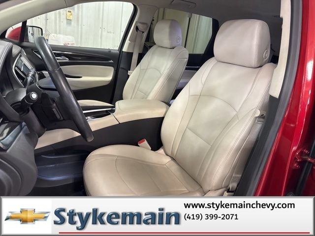 Used 2023 Buick Enclave Essence image 34