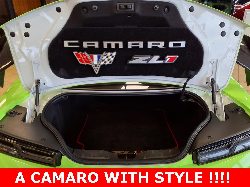 Used 2017 Chevrolet Camaro ZL1 image 7
