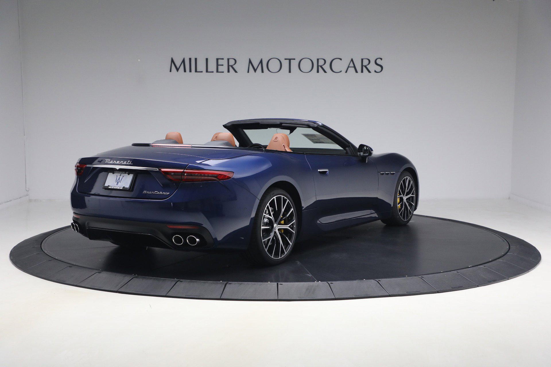 New 2026 Maserati GranCabrio Modena AWD/4WD image 7