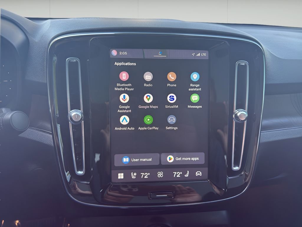 Used 2023 Volvo C40 P8 Recharge Ultimate image 20