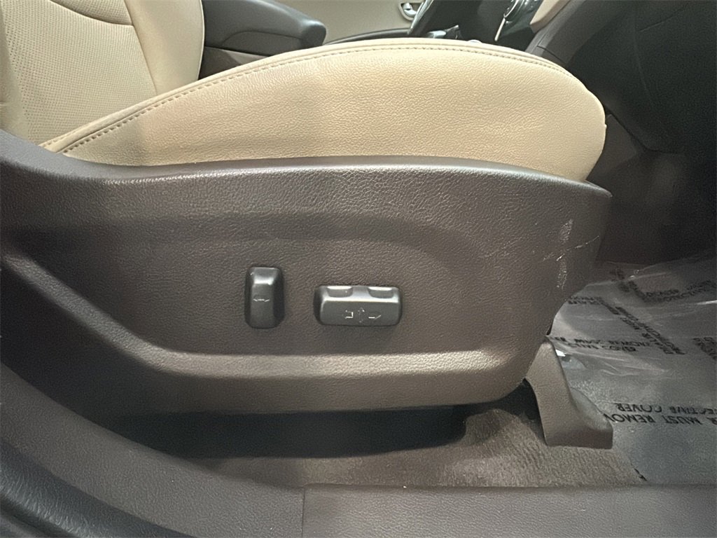 Used 2017 Hyundai Santa Fe Sport image 15