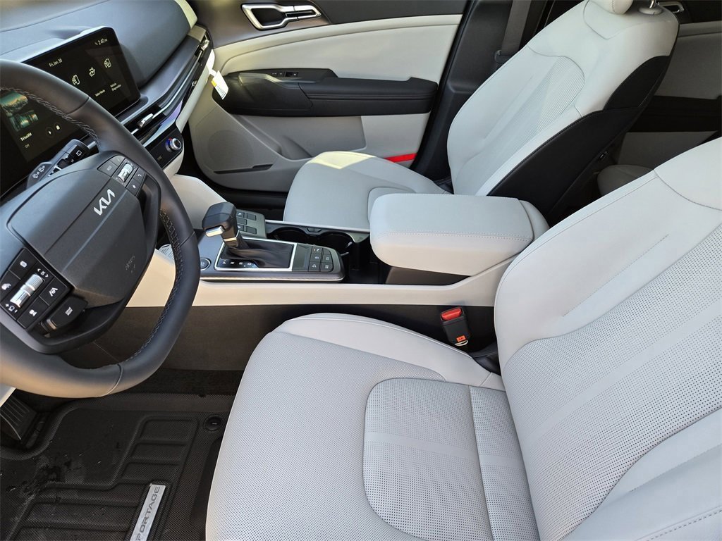 New 2026 Kia Sportage EX image 25