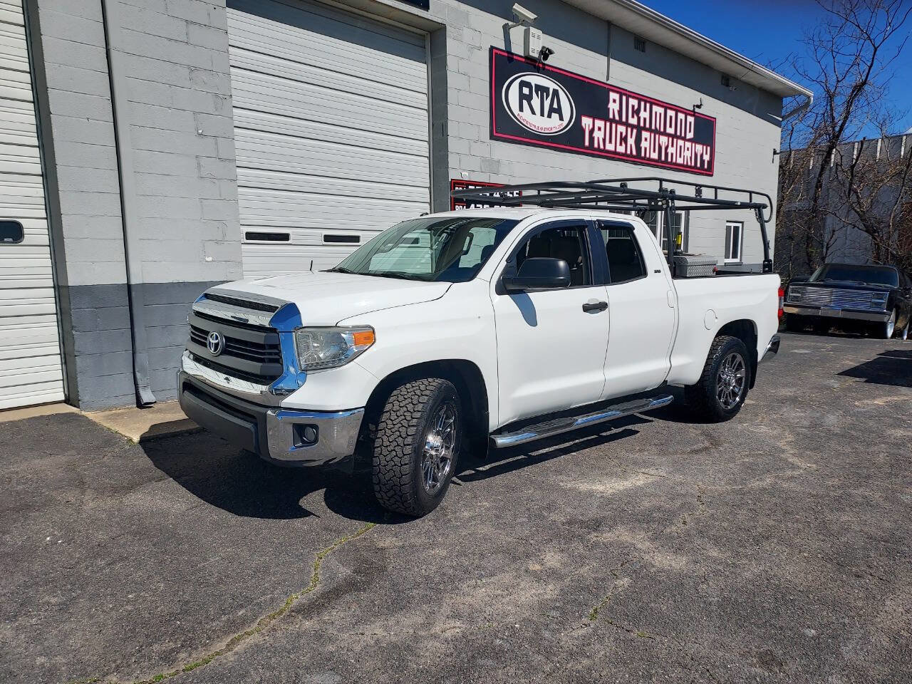 Used 2014 Toyota Tundra SR5
