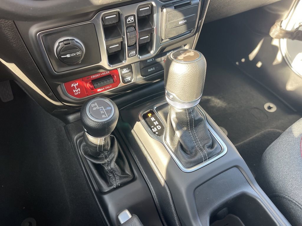 New 2026 Jeep Wrangler Unlimited Rubicon AWD/4WD image 12