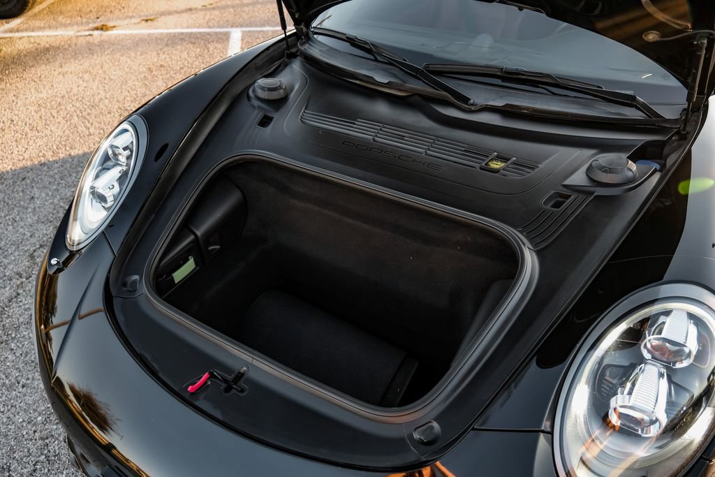 Used 2015 Porsche 911 Turbo S image 48