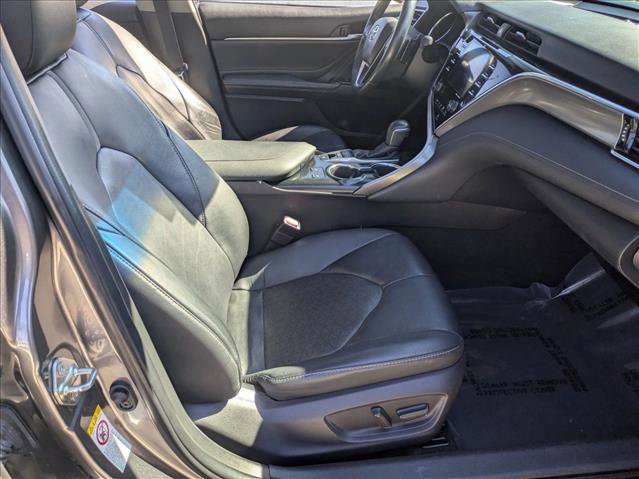 Used 2018 Toyota Camry XSE image 19