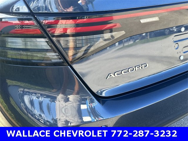Used 2025 Honda Accord SE image 9