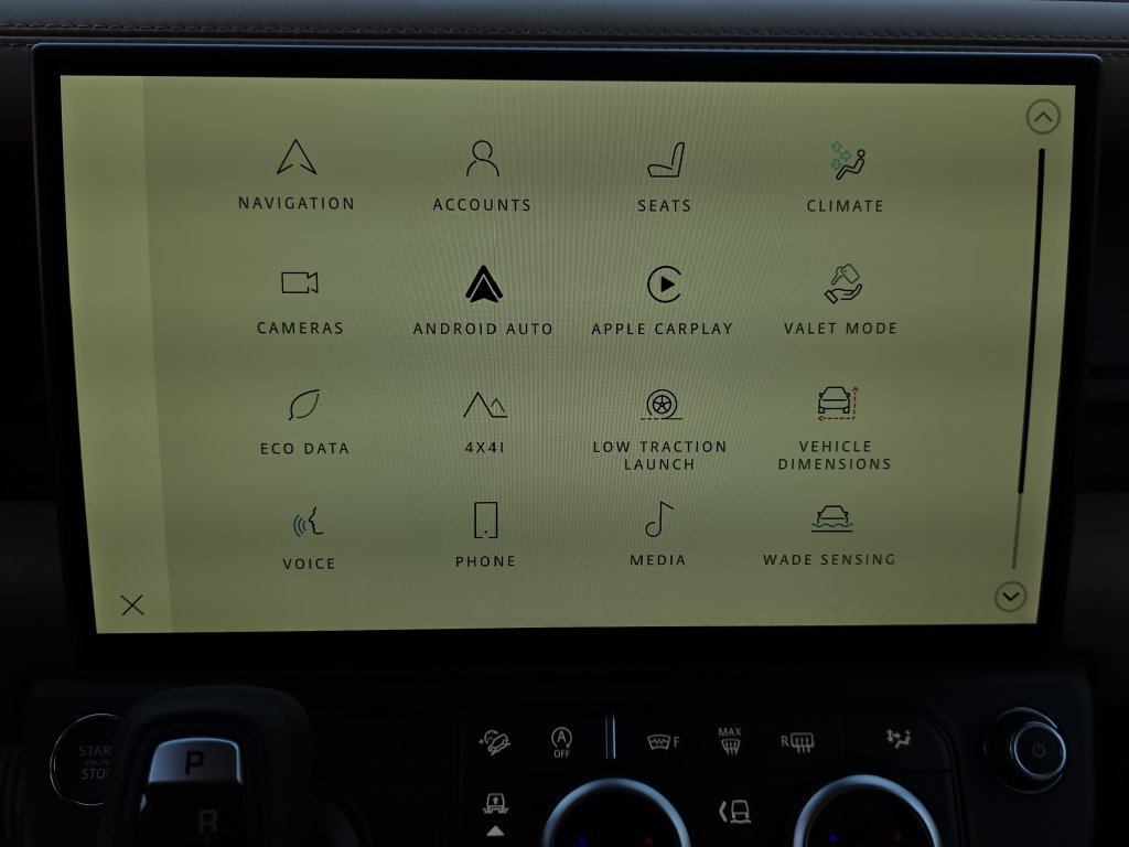 New 2026 Land Rover Defender 130 X-Dynamic SE AWD/4WD image 16