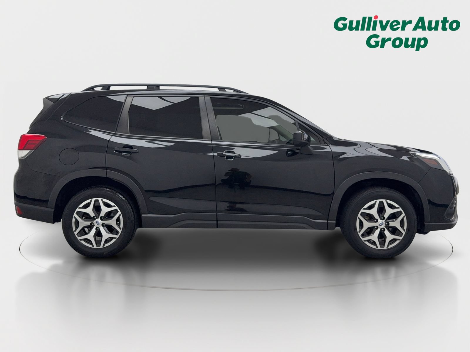 Used 2023 Subaru Forester Premium AWD/4WD image 10