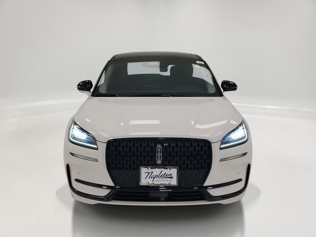 Used 2024 Lincoln Corsair AWD w/ Equipment Group 101A image 2