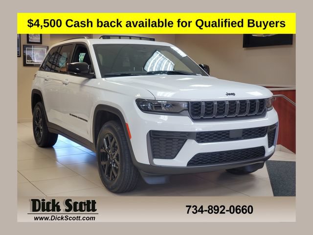 New 2026 Jeep Grand Cherokee Altitude AWD/4WD image 1
