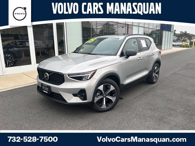 Certified 2025 Volvo XC40 B5 Plus