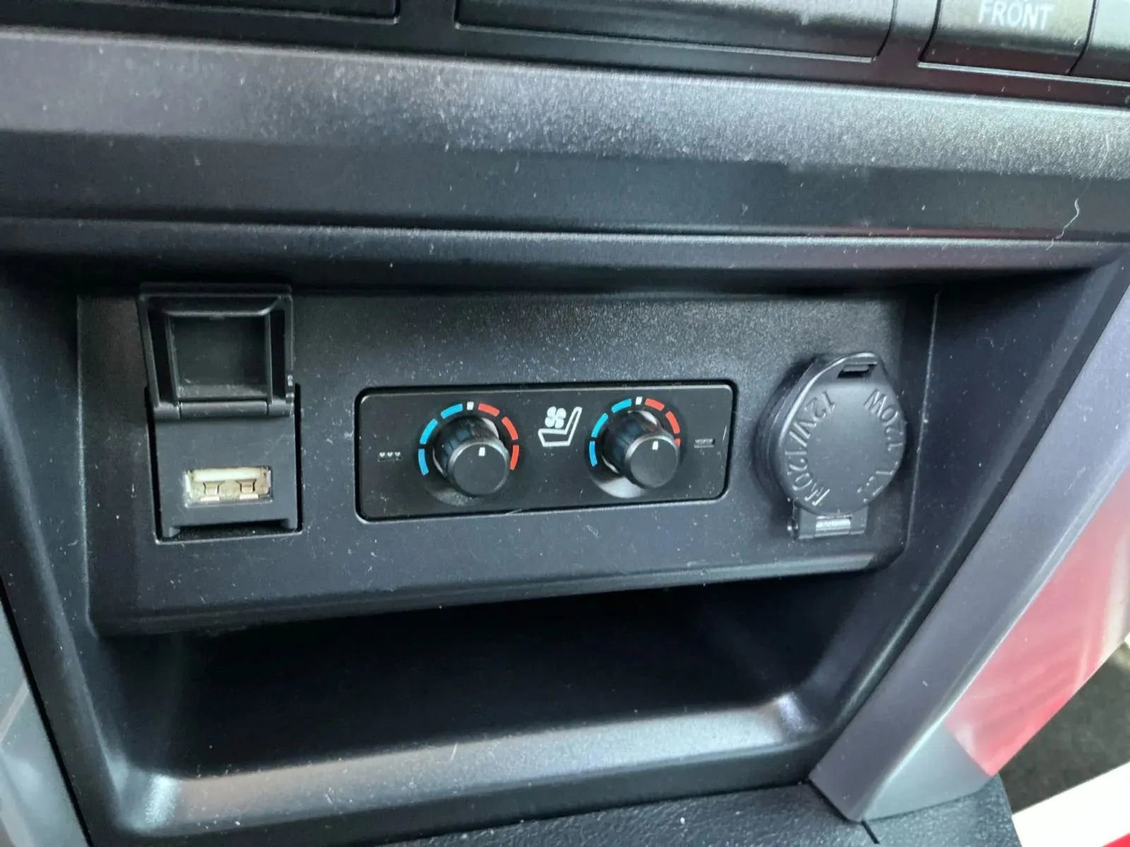 Used 2021 Toyota 4Runner Limited image 32