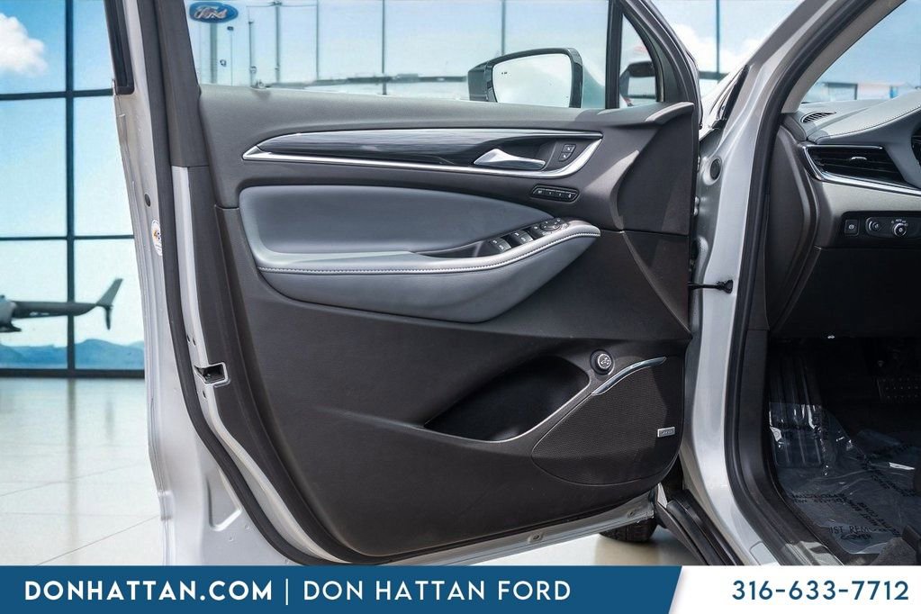 Used 2021 Buick Enclave Premium w/ Surround and Sites Package image 15