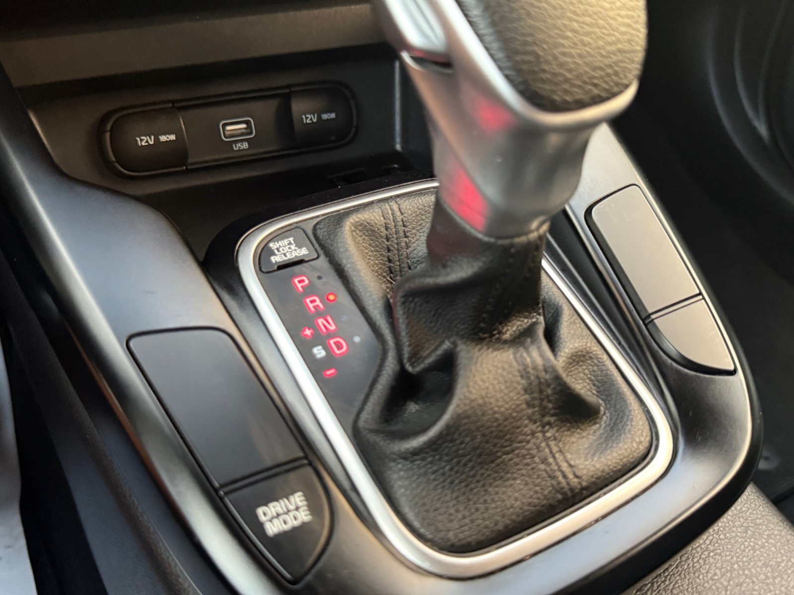 Used 2021 Kia Soul LX FWD image 21
