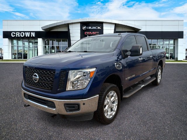 Used 2019 Nissan Titan SV w/ SV Convenience Package AWD/4WD image 1