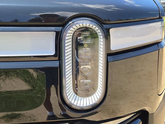 Used 2023 Rivian R1T Adventure AWD/4WD image 27
