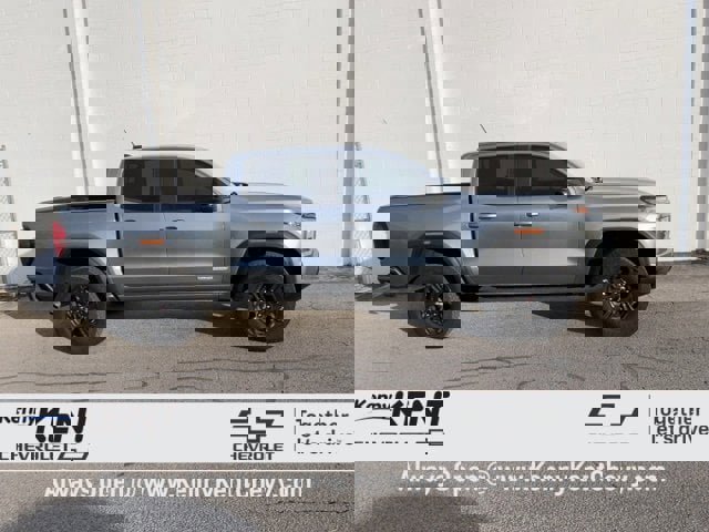 Certified 2024 GMC Canyon Elevation w/ Convenience Package image 3