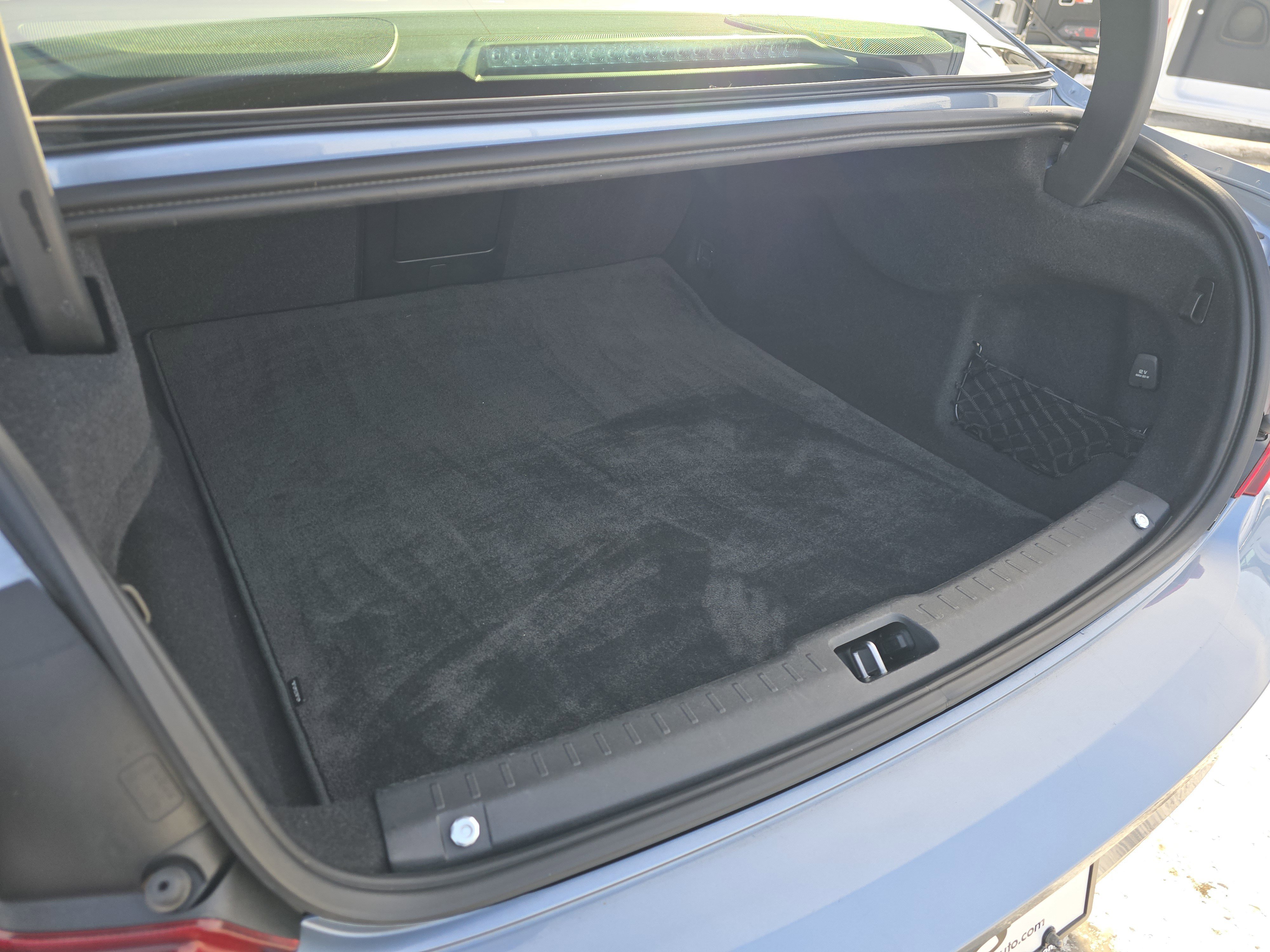 Used 2019 Volvo S90 T6 Momentum w/ Advanced Package image 16