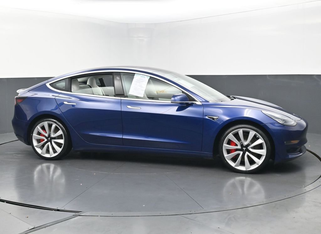 Used 2018 Tesla Model 3 Performance image 5