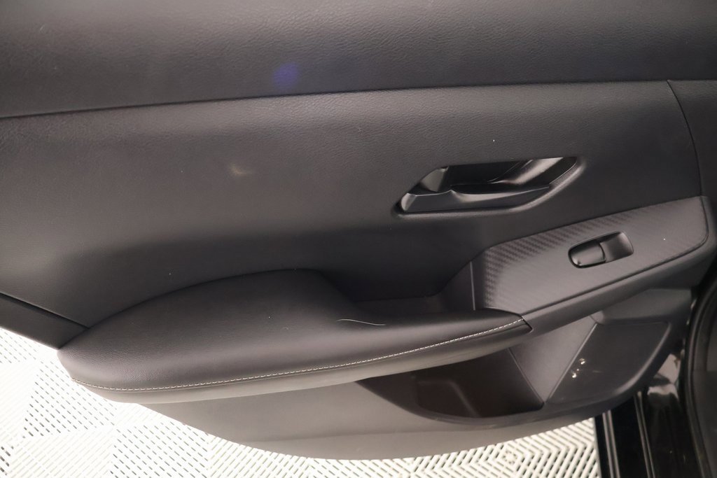 Used 2024 Nissan Sentra S image 15