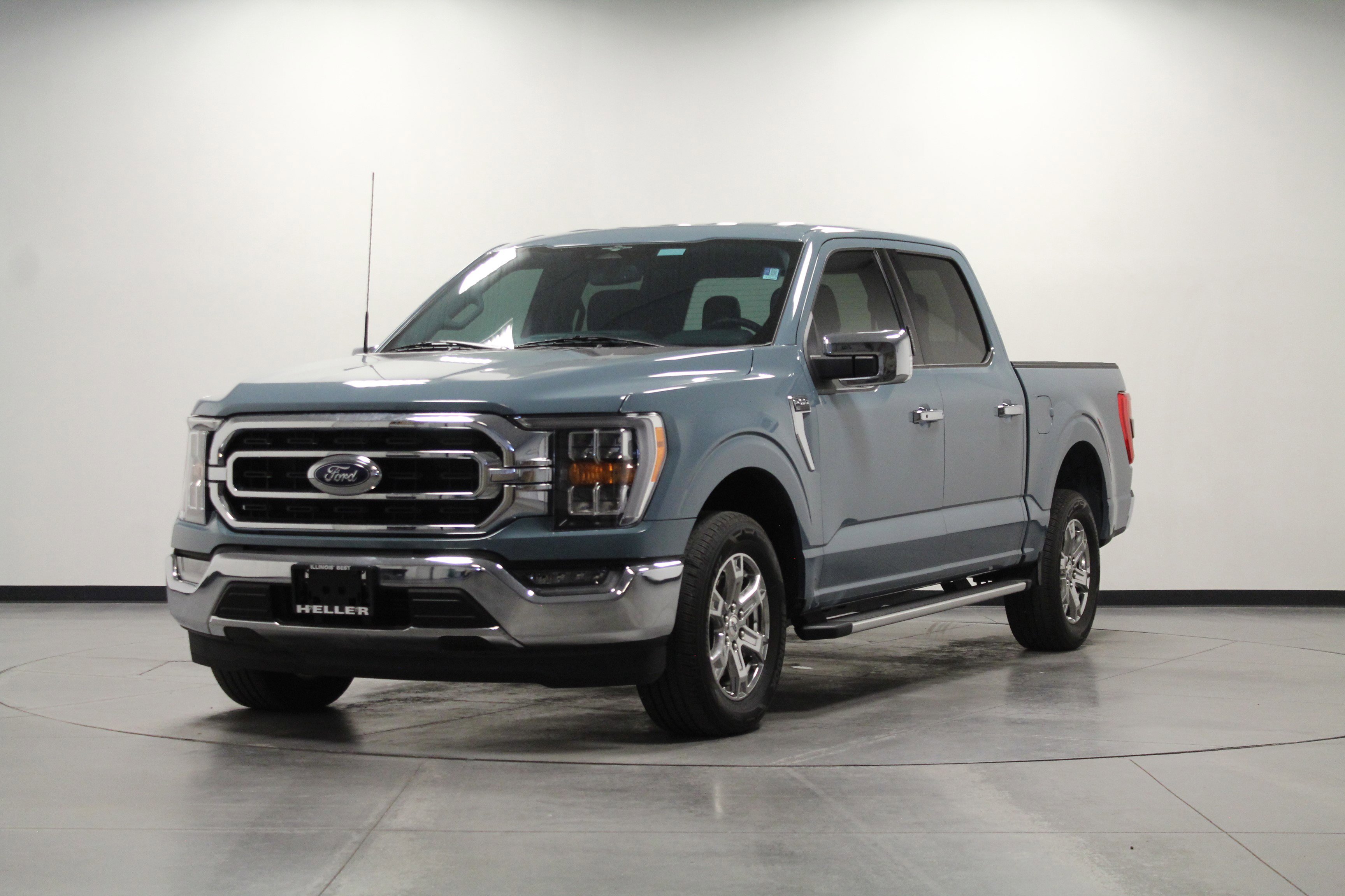 Used 2023 Ford F150 XLT w/ Equipment Group 302A High image 8