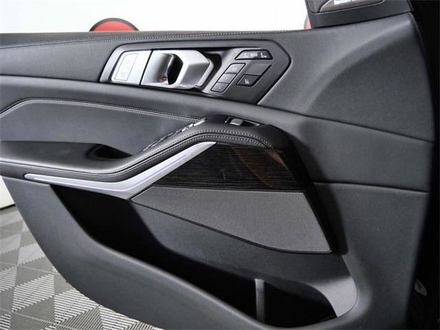 Used 2020 BMW X7 xDrive40i w/ M Sport Package image 27