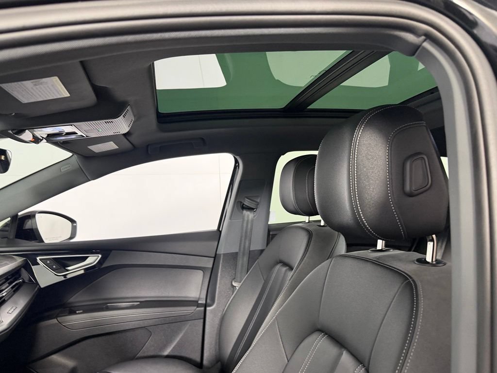 Used 2024 Audi Q4 e-tron Premium w/ Convenience Package AWD/4WD image 24