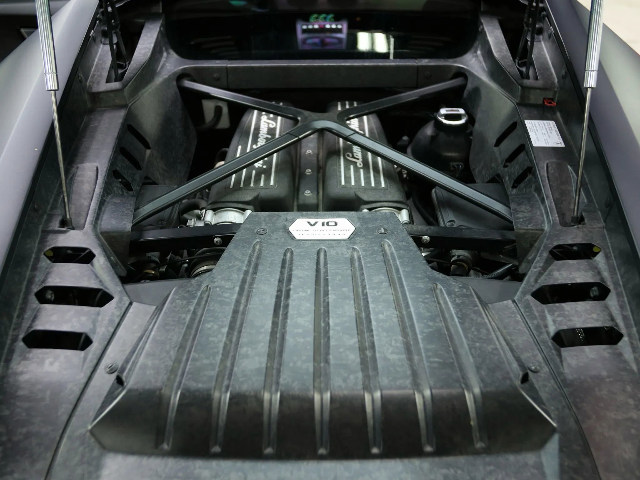 Used 2015 Lamborghini Huracan LP 610-4 image 57