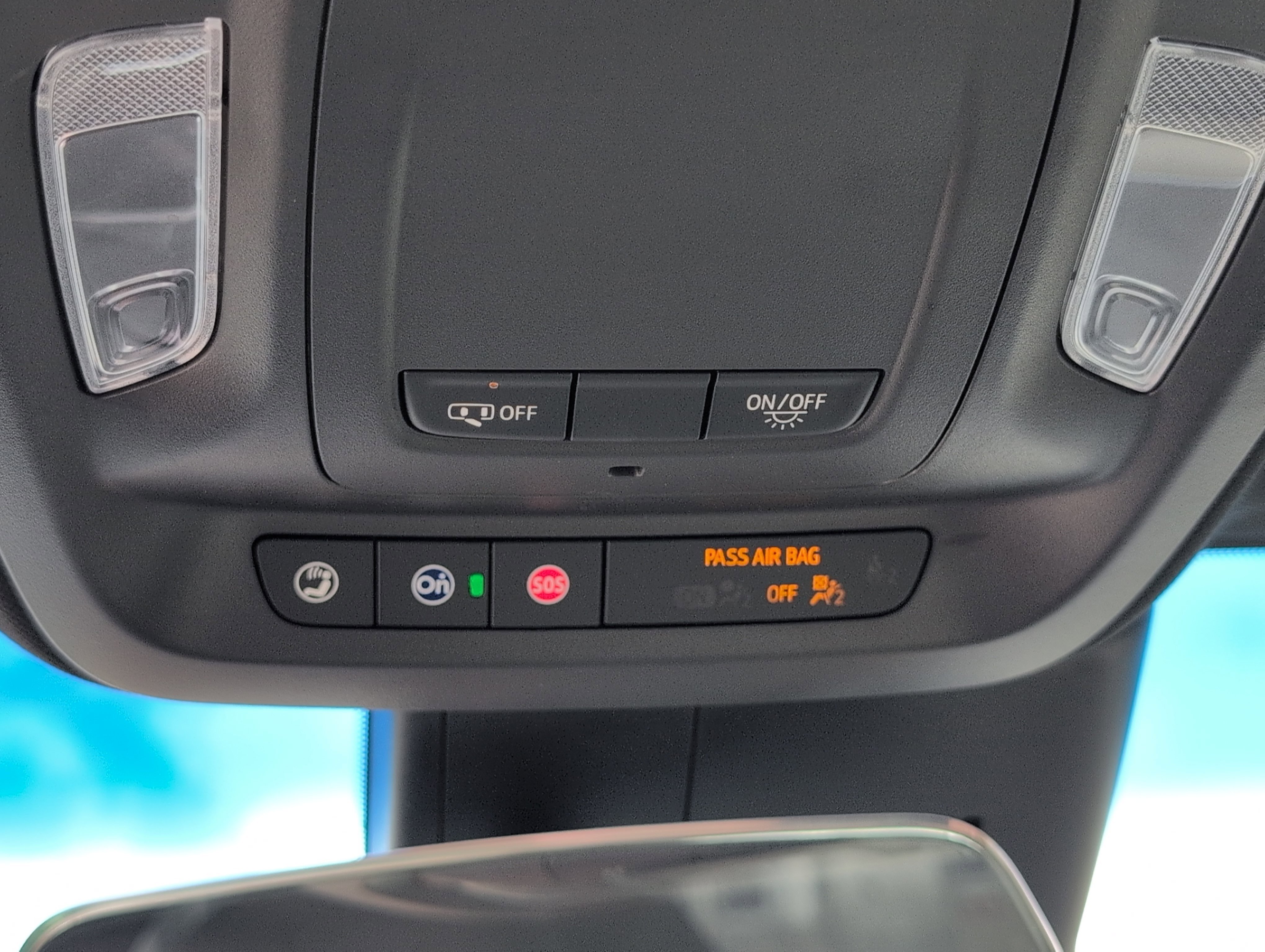 Used 2020 Cadillac XT4 Premium Luxury FWD image 17