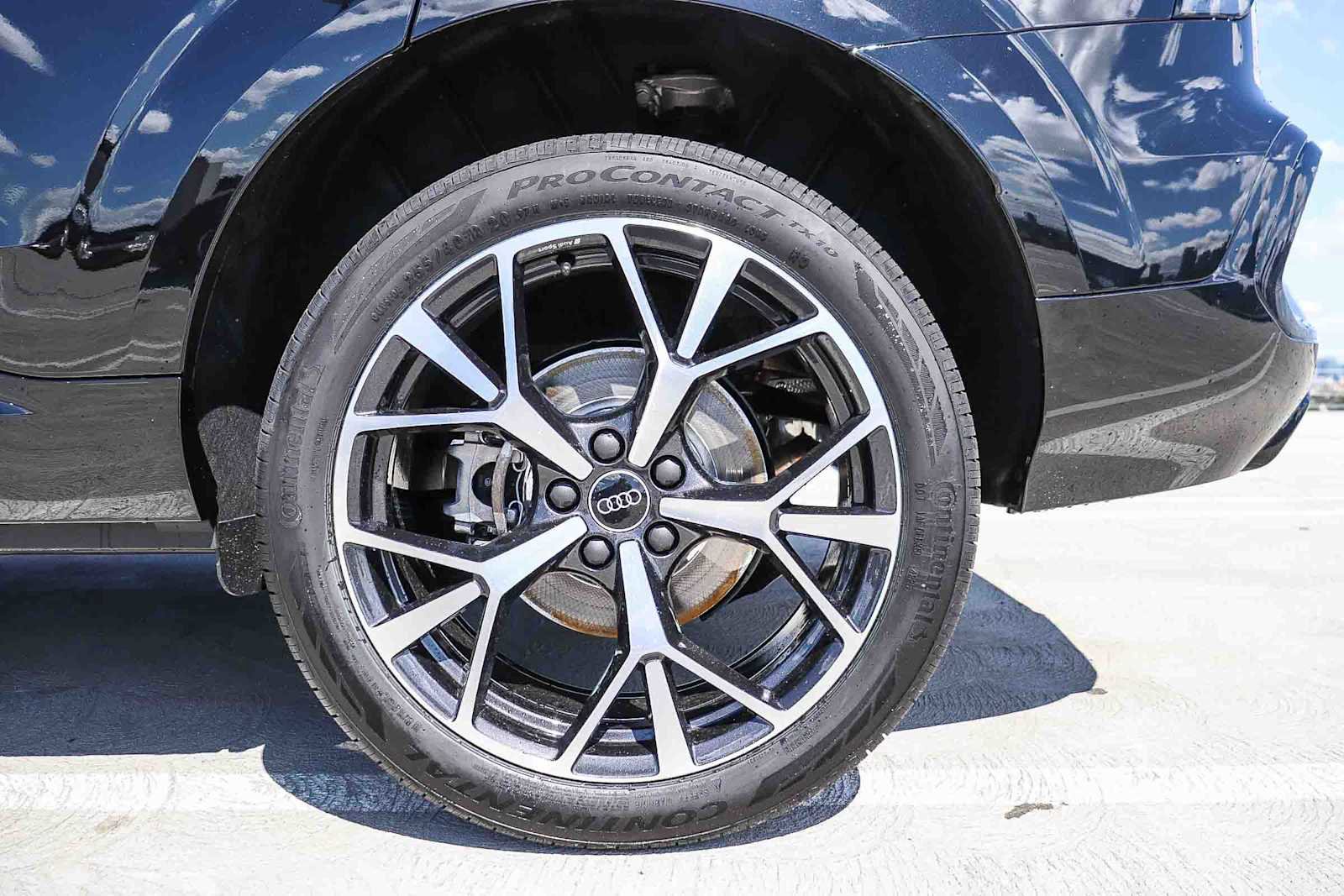 New 2026 Audi Q3 quattro 2.0T AWD/4WD image 13