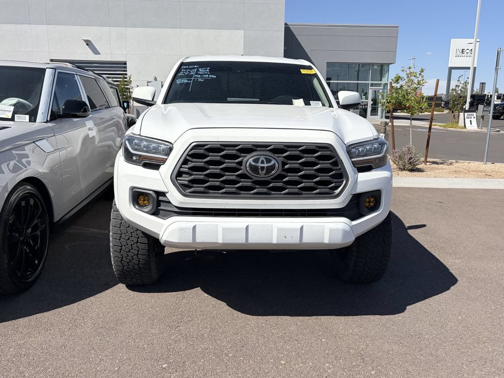 Used 2019 Toyota Tacoma SR5 RWD image 3
