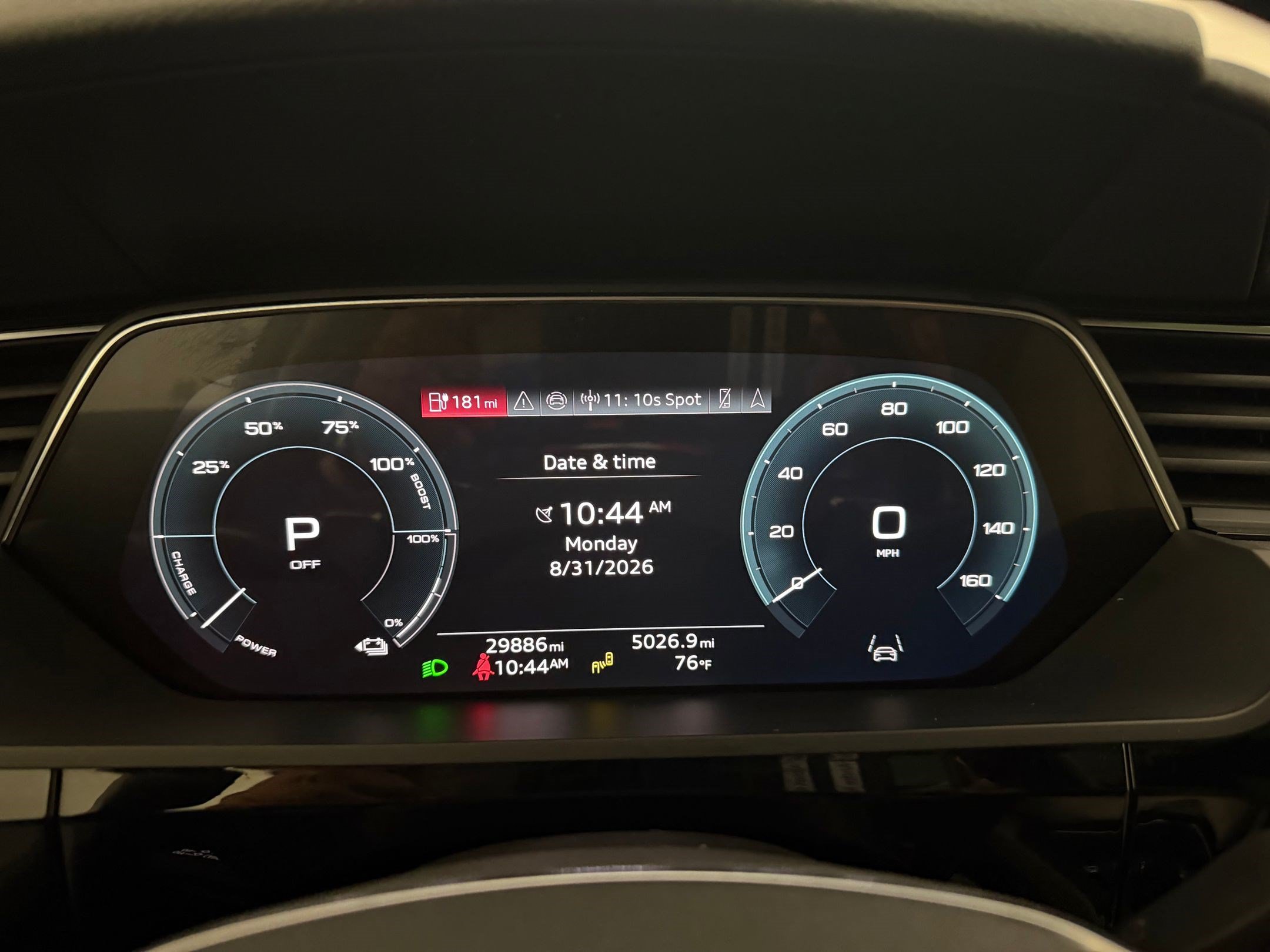 Certified 2024 Audi Q8 e-tron Premium Plus w/ Premium Plus Package AWD/4WD image 22
