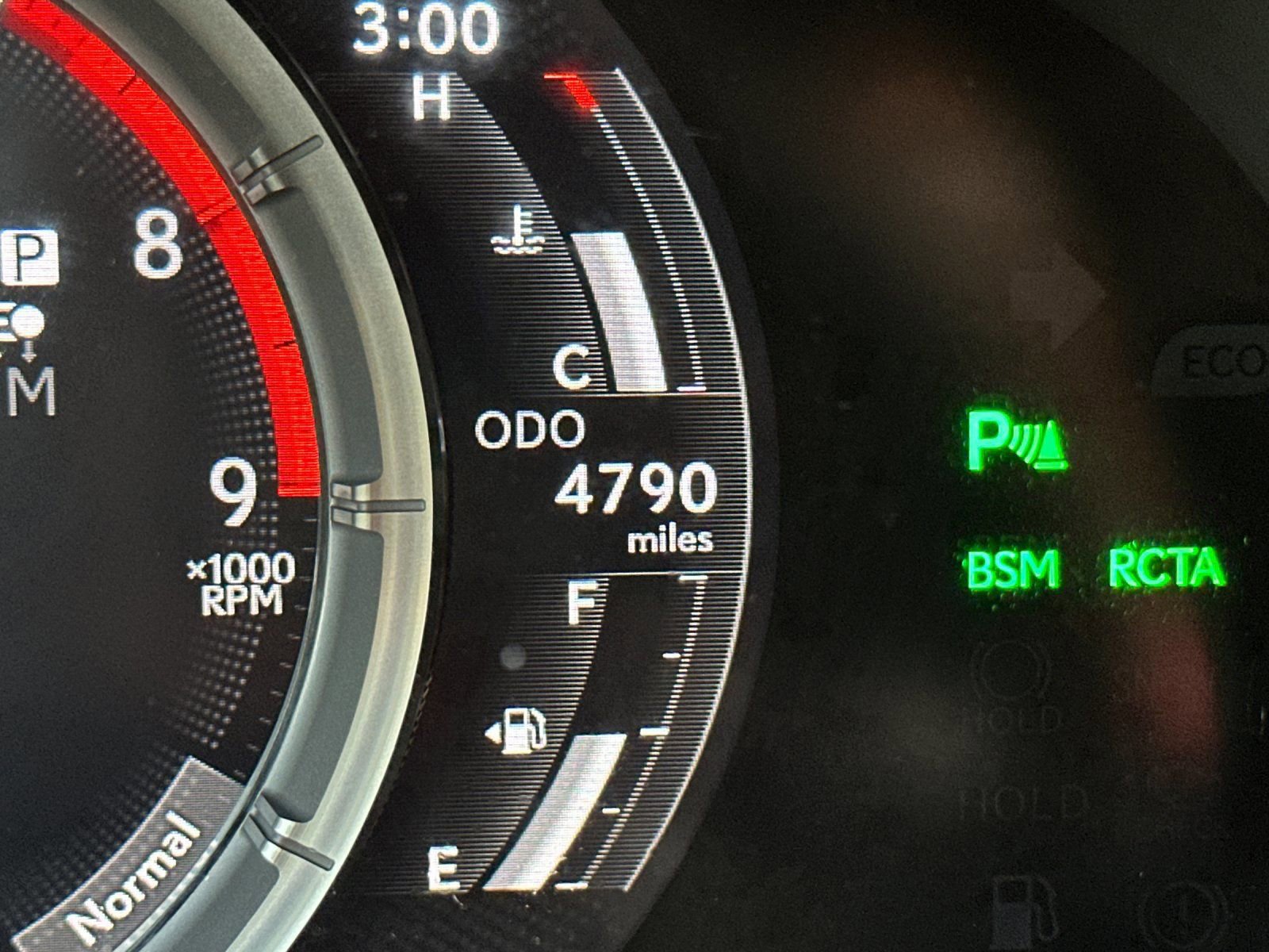 Used 2019 Lexus LC 500 Coupe w/ Performance Package RWD image 28