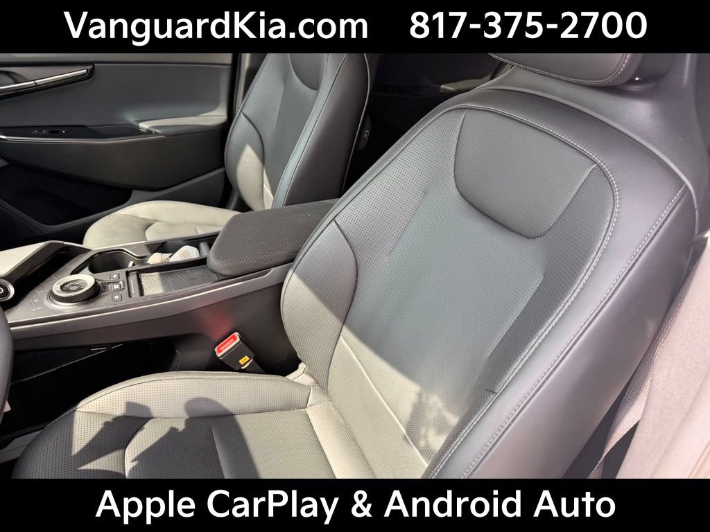 Certified 2025 Kia EV6 Wind RWD image 13