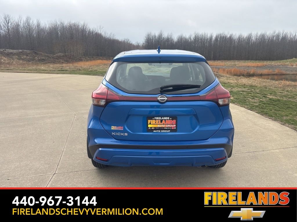 Used 2025 Nissan Kicks Play S image 9