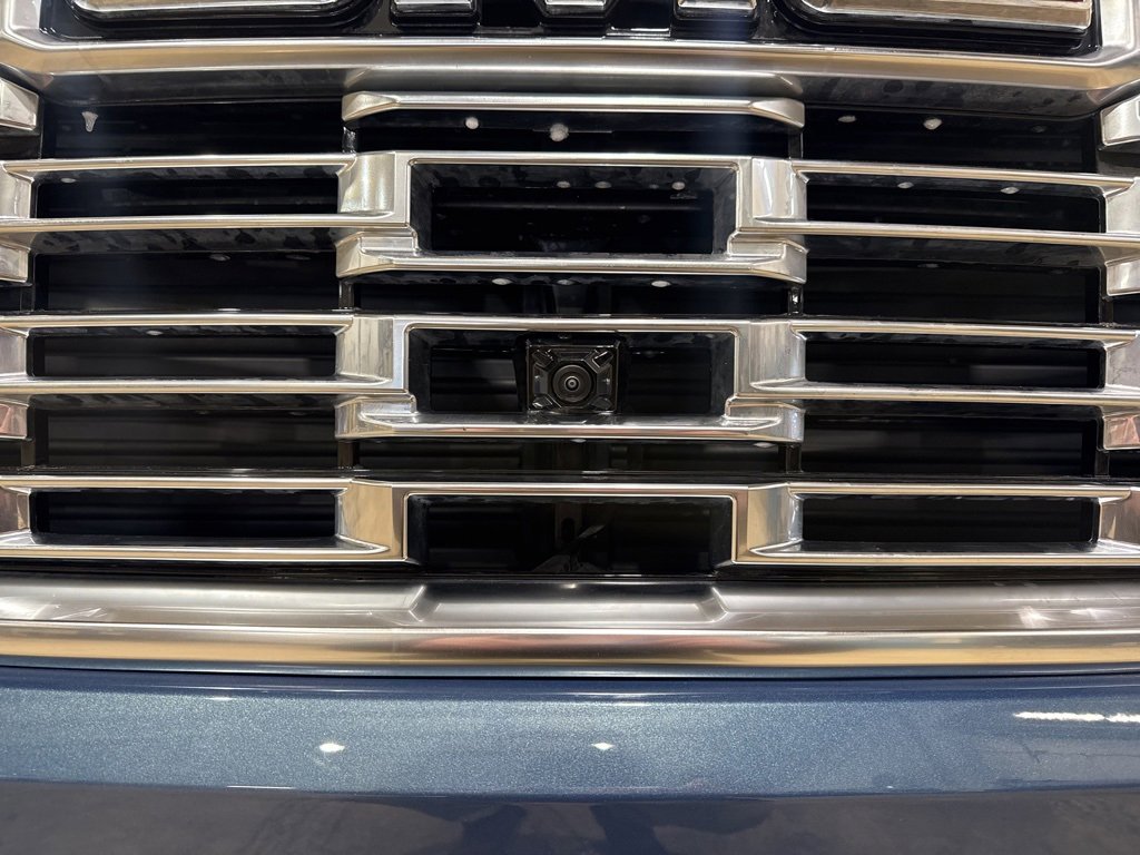 New 2026 GMC Yukon XL Denali w/ Sun & Power Step Package image 12