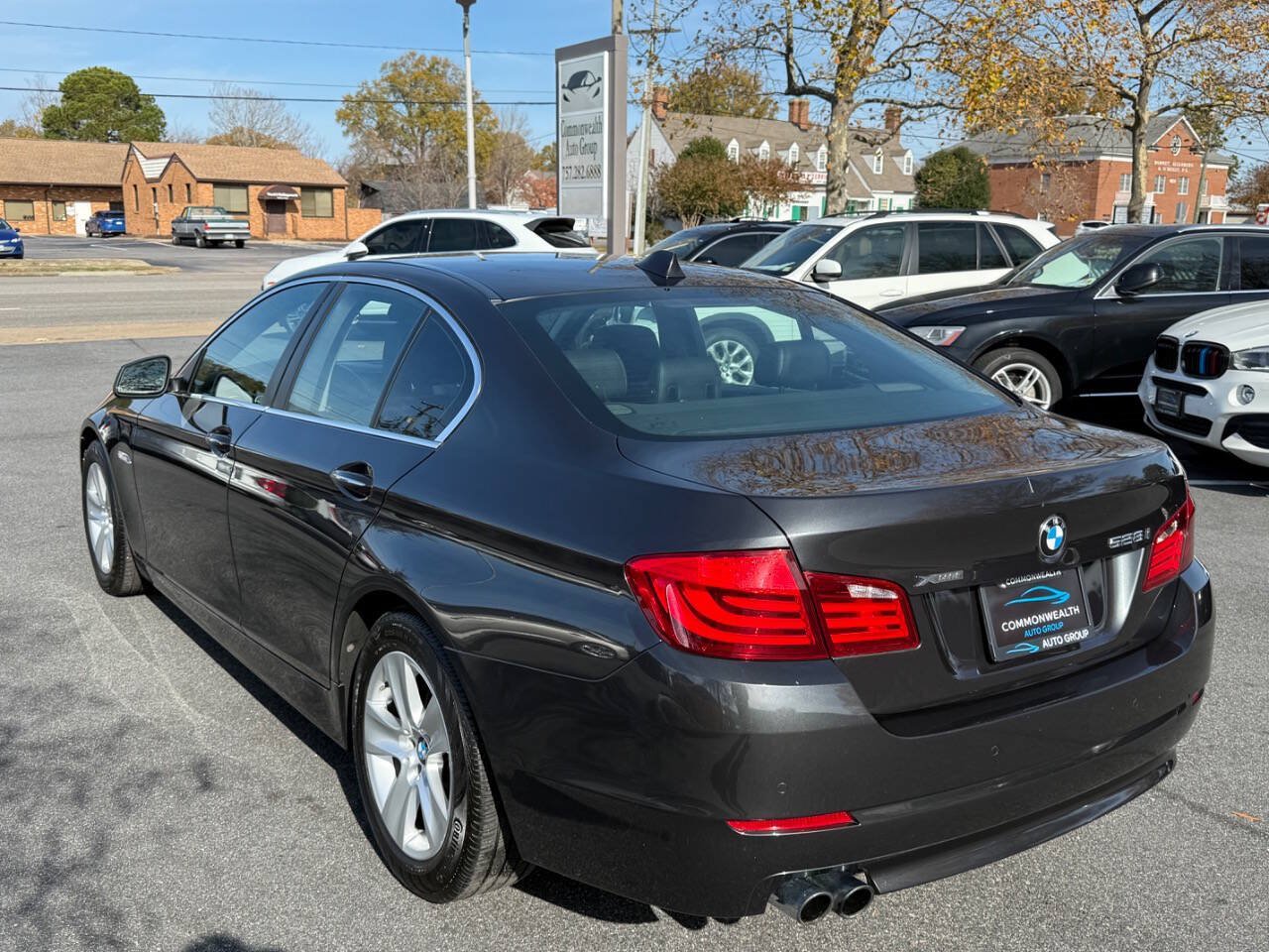 Used 2013 BMW 528i xDrive Sedan AWD/4WD image 6