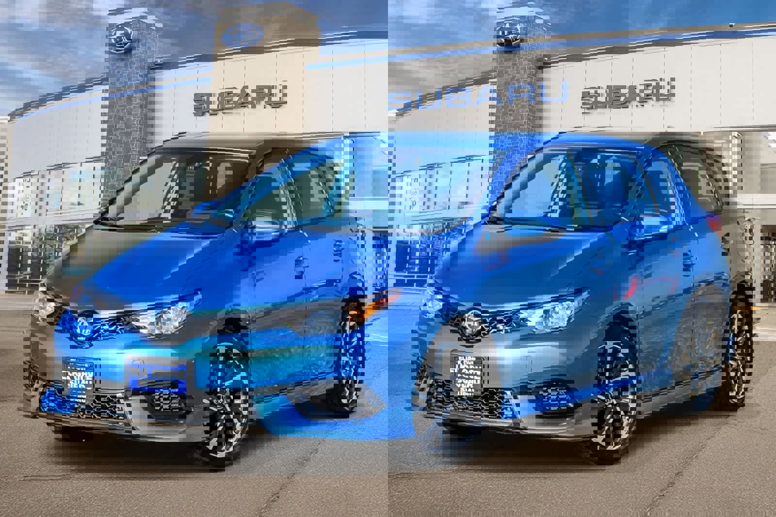 Used 2018 Toyota Corolla iM image 1