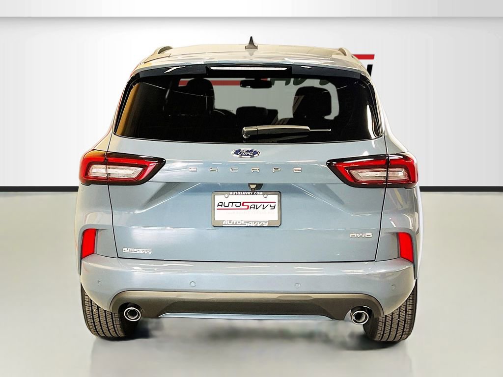 Used 2025 Ford Escape ST-Line Elite w/ Premium Technology Package image 6