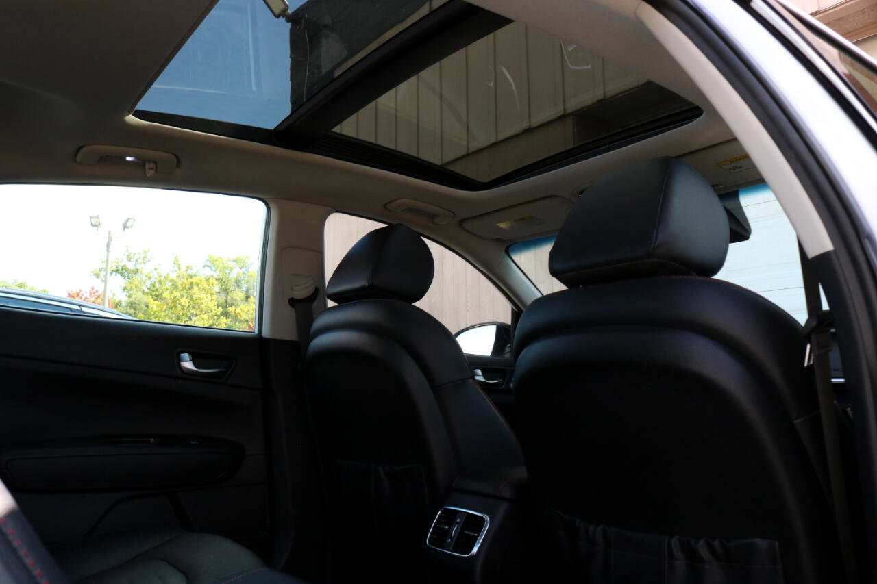 Used 2019 Kia Optima SX image 42